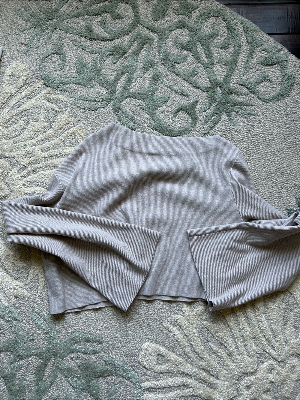 Theory cropped sweater